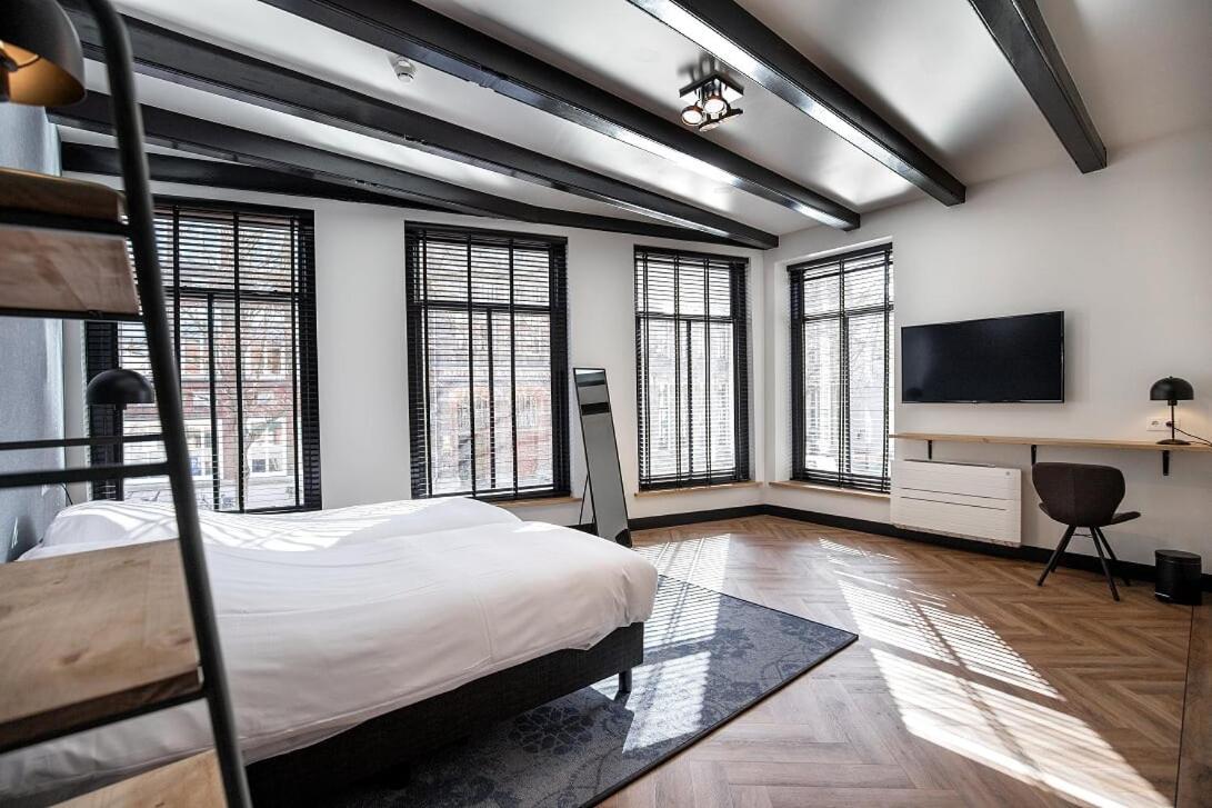 Boutique Hotel Wknds Леэварден Экстерьер фото